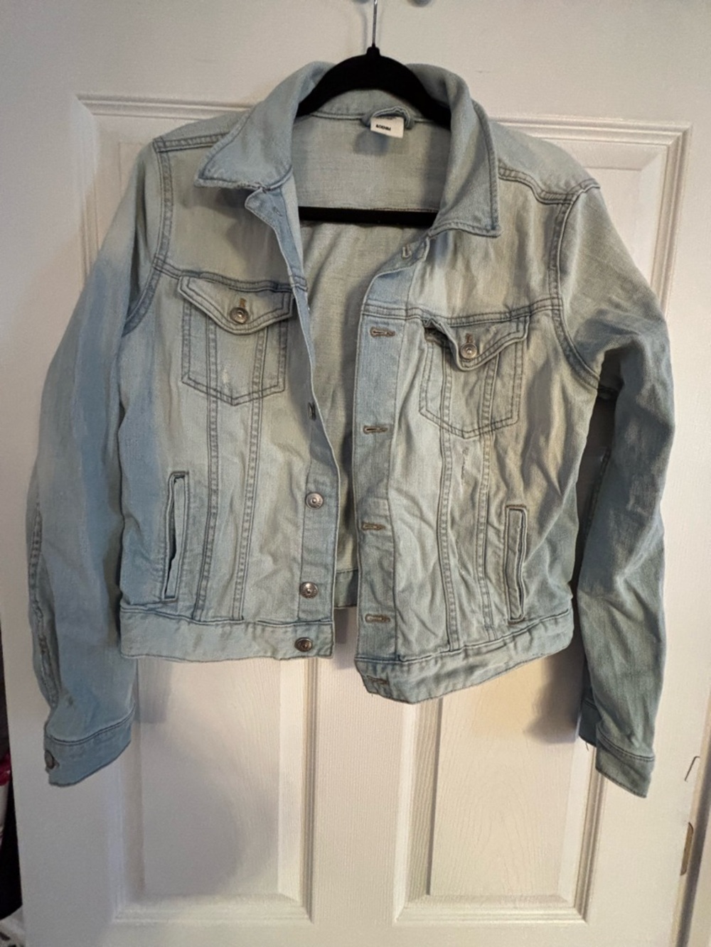Light Blue Denim Jacket with pockets on inside M